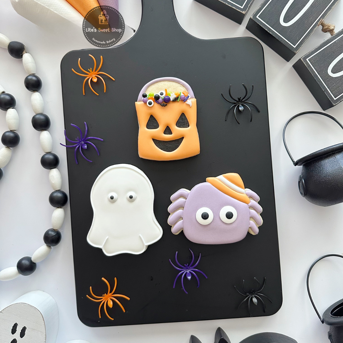 10/25/25 11:00 am KID'S CLASS Halloween Class